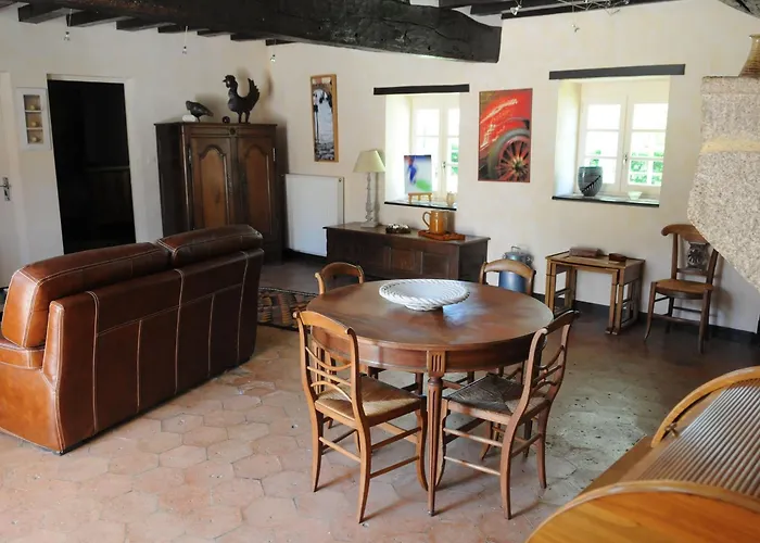 Petite Avec Piscine Chauffee, Tennis Et Nombreuses Activites Pour Tous! - Fr-1-410-270 Dom wakacyjny Maresché